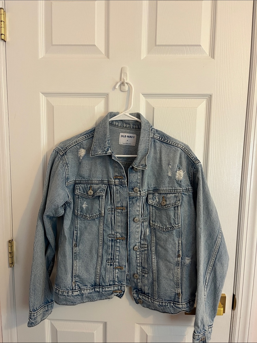 Old Navy Light Blue Distressed Denim Jacket
Medium.